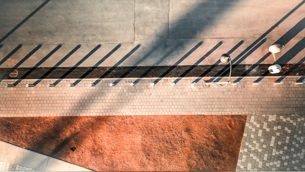 Protective bollards — photo 2