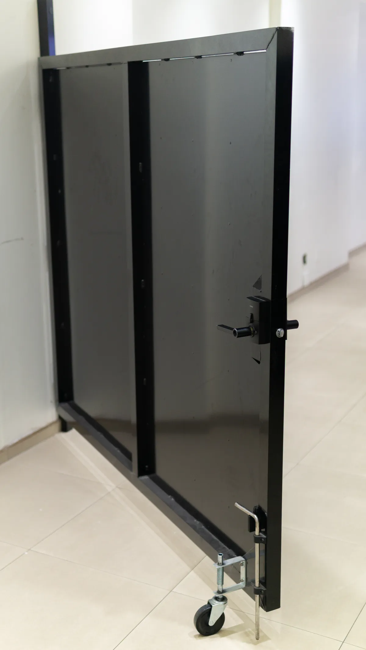 Security gate